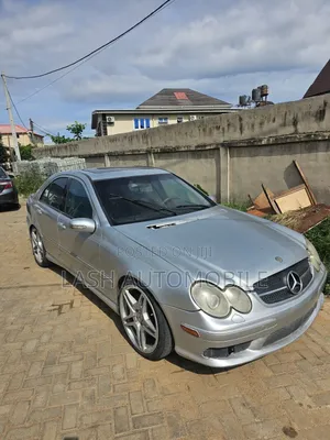 Mercedes-Benz C-Class 2005 Silver
