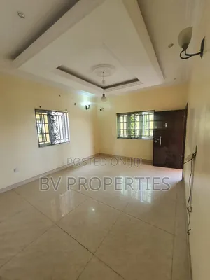 Mini Flat in Osapa london for rent