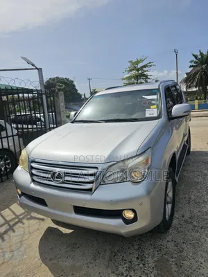 Lexus GX 2013 Silver