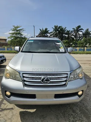 Lexus GX 2013 Silver