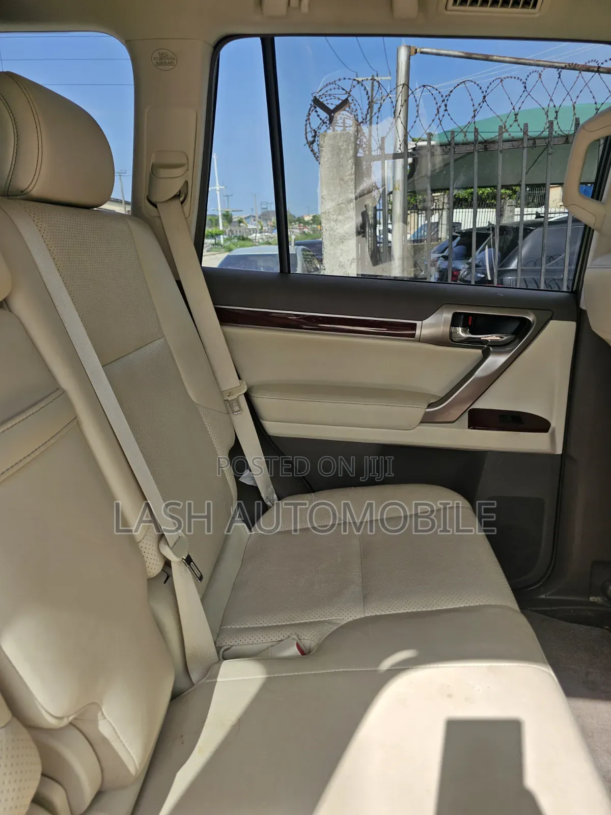 Lexus GX 2013 Silver
