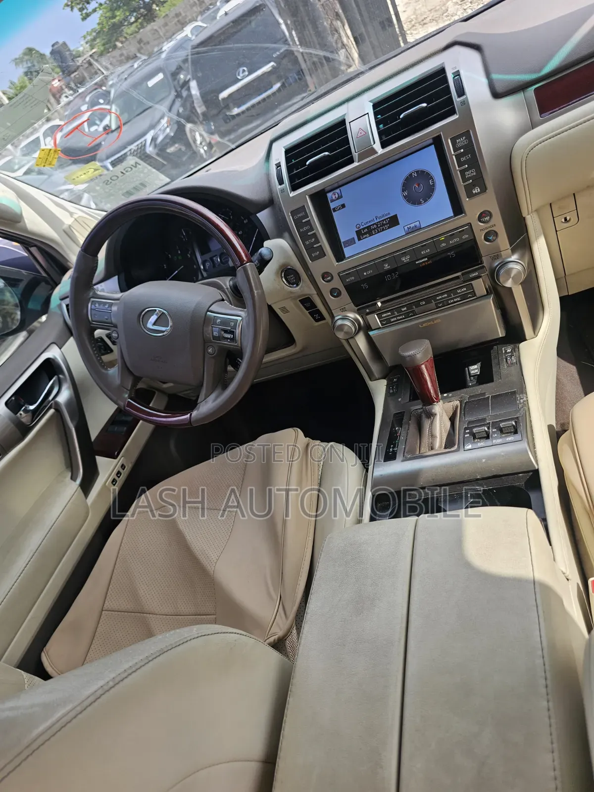 Lexus GX 2013 Silver