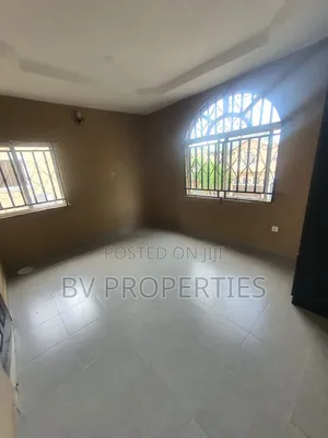 Mini Flat in Lekki Phase 1 for rent