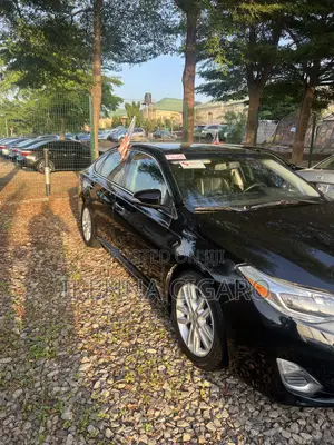 Toyota Avalon XLE 4dr Sedan (3.5L 6cyl 6A) 2014 Black