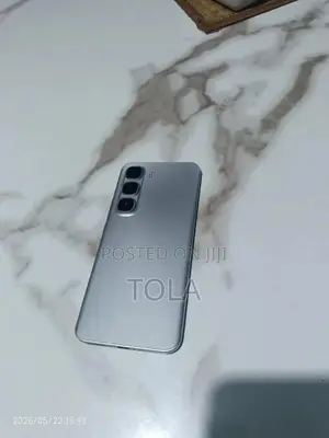 Infinix Hot 60 Pro+ 128 GB Silver