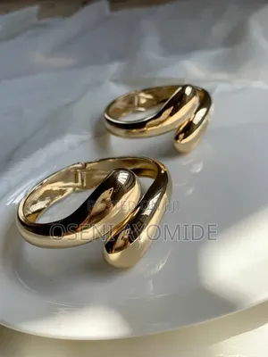 Chunky Bangles