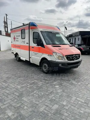 Mercedes-Benz Sprinter 2012 White