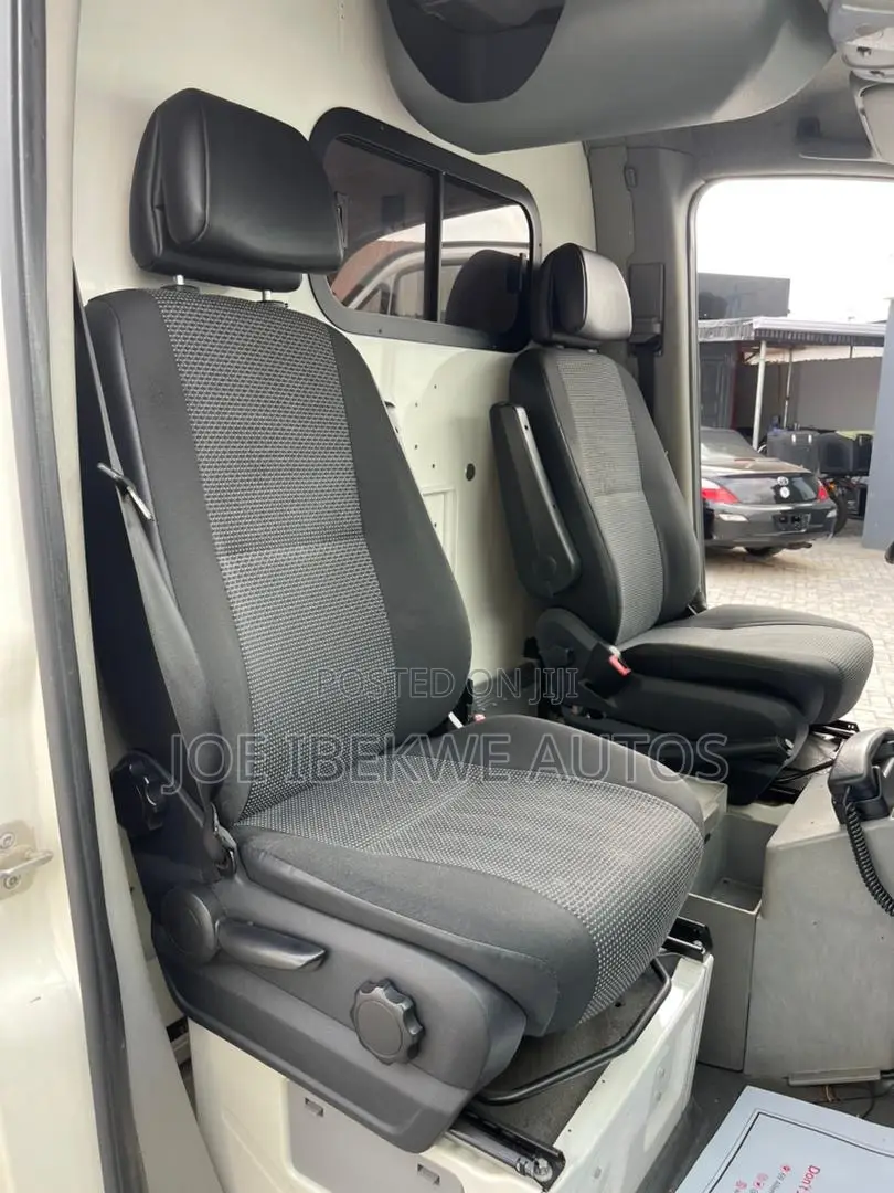Mercedes-Benz Sprinter 2012 White