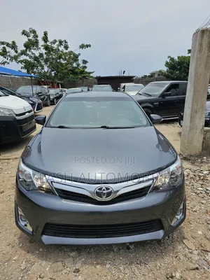 Toyota Camry 2013 Gray
