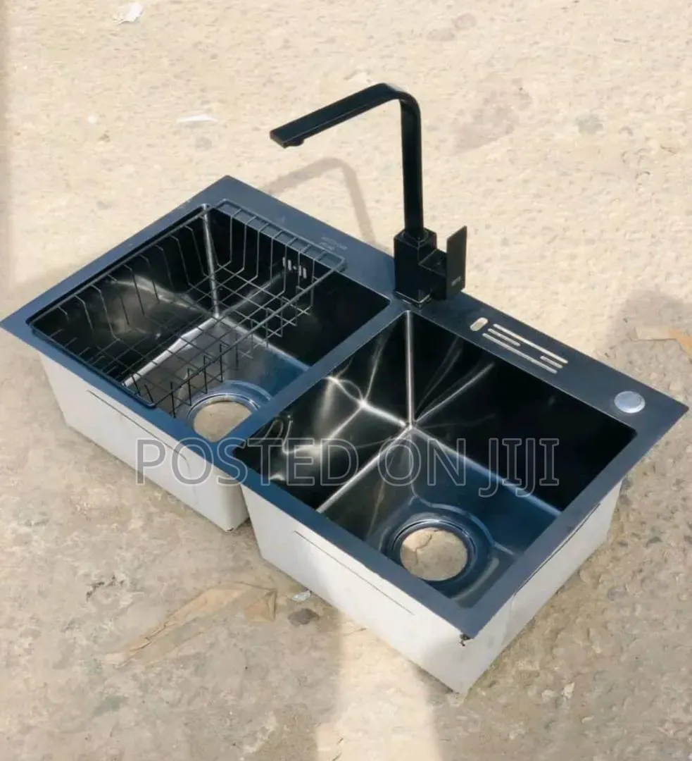 Kitchen Sink With Sink Mixer