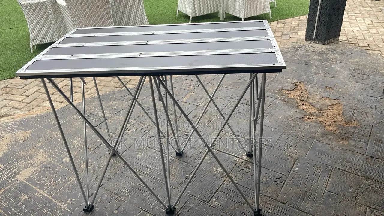 Dj Professional Stand With Table Mat