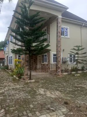 8bdrm Duplex in Benin City for rent