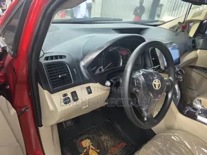 Toyota Venza Limited 2011 Red