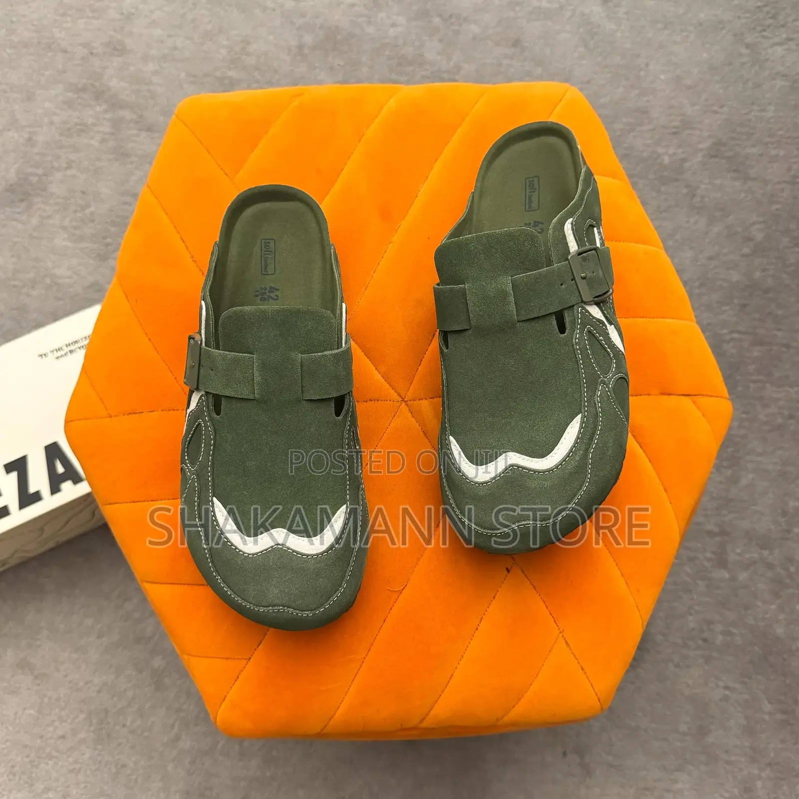Original Qeezaza Mules High Quality