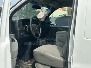 Chevrolet Express 2500 2016 White