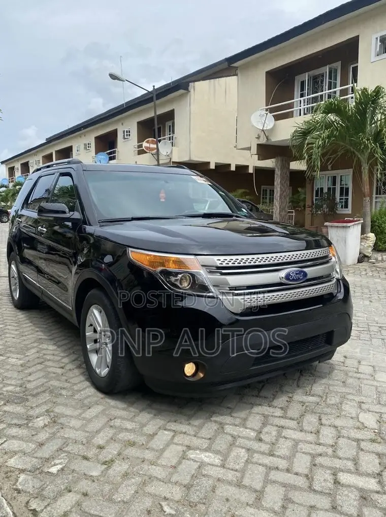 Ford Explorer 2012 Black