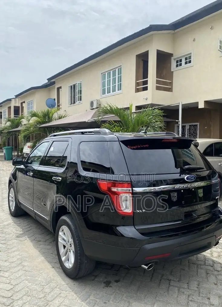 Ford Explorer 2012 Black