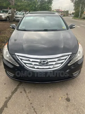 Hyundai Sonata Limited 2.0T Sedan (2.0L 4cyl 6A) 2012 Black