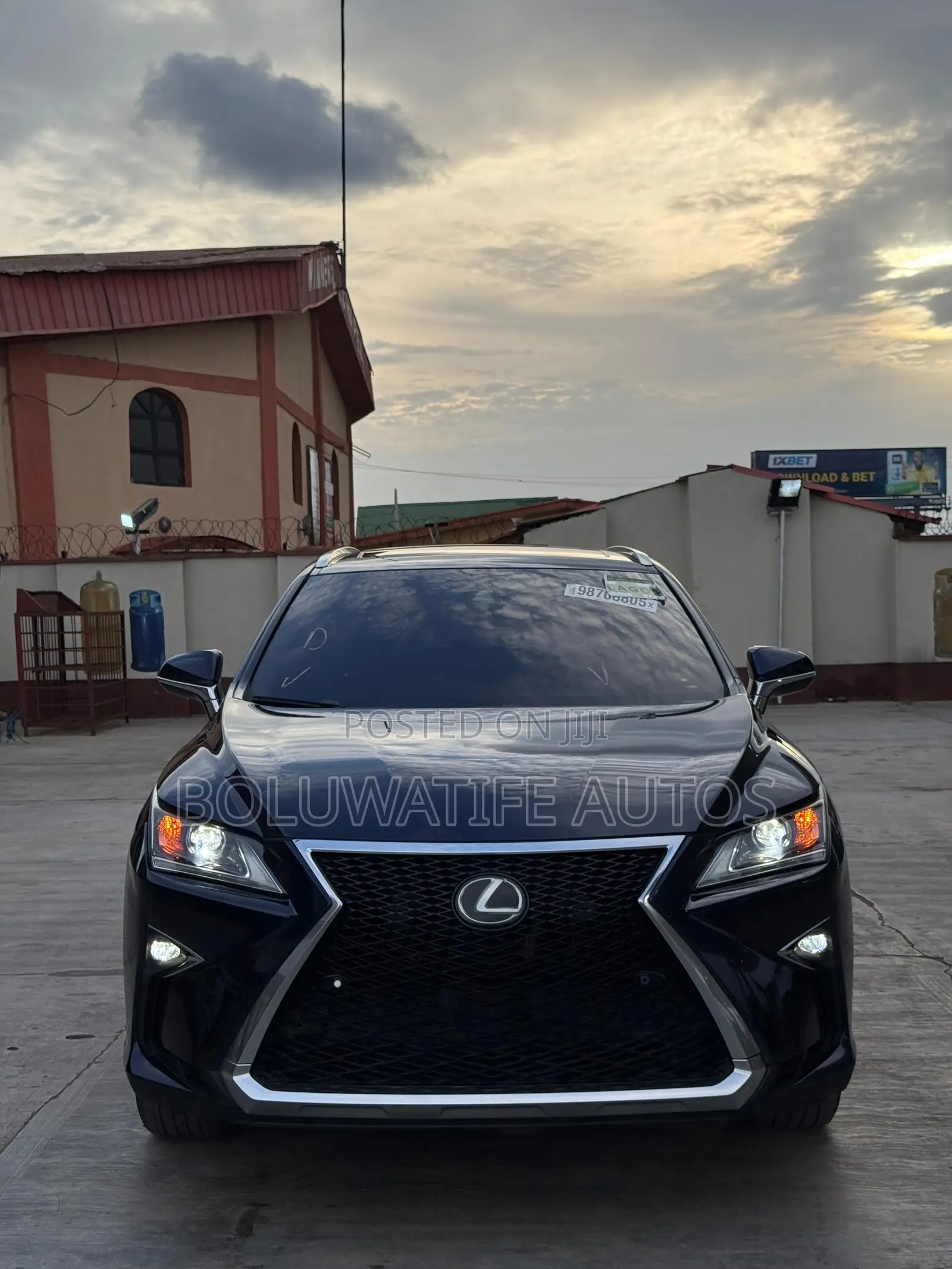 Lexus RX 350 FWD 2017 Beige