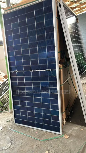 This Is 720 W Jinko Solar Panel 48v 132cells