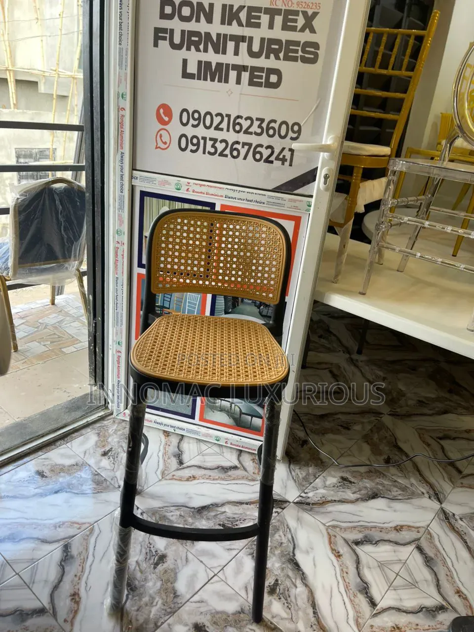 Plastic Bar Chair