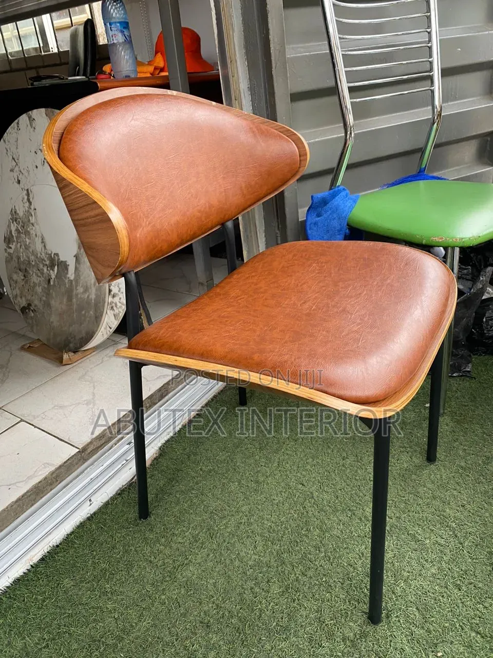 Single Luxury Executive Imported Chairs