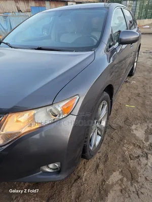 Toyota Venza V6 AWD 2012 Gray