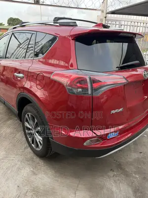 Toyota RAV4 Limited AWD (2.5L 4cyl 6A) 2016 Red