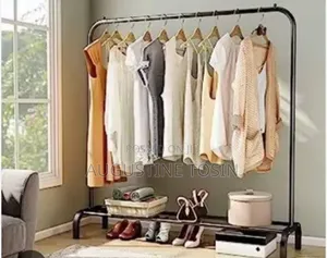 Single Pole Clothes Hanger