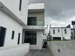 4bdrm Duplex in Lekki Palm City, Ado / Ajah for sale