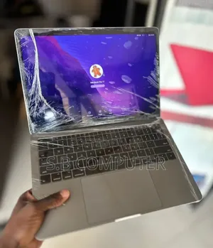Laptop Apple MacBook Pro 2017 8GB Intel Core i5 SSD 256GB