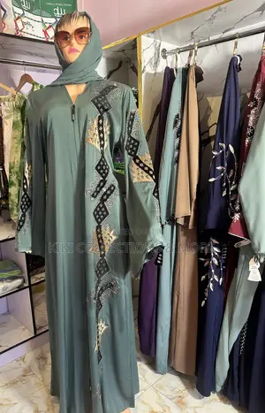 Simple and Classic Abaya
