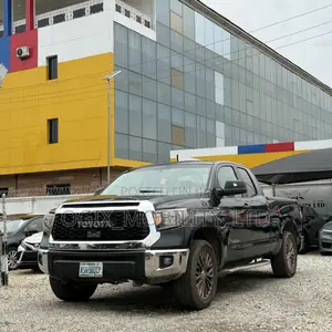 Toyota Tundra 2008 Black