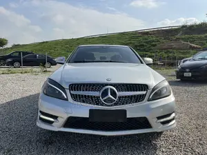 Mercedes-Benz C300 Luxury Sedan AWD (3.0L 6cyl 7A) 2008