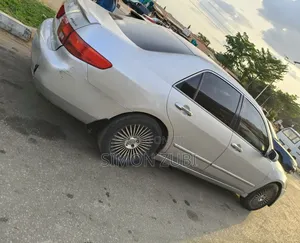 Honda Accord 2005 Silver
