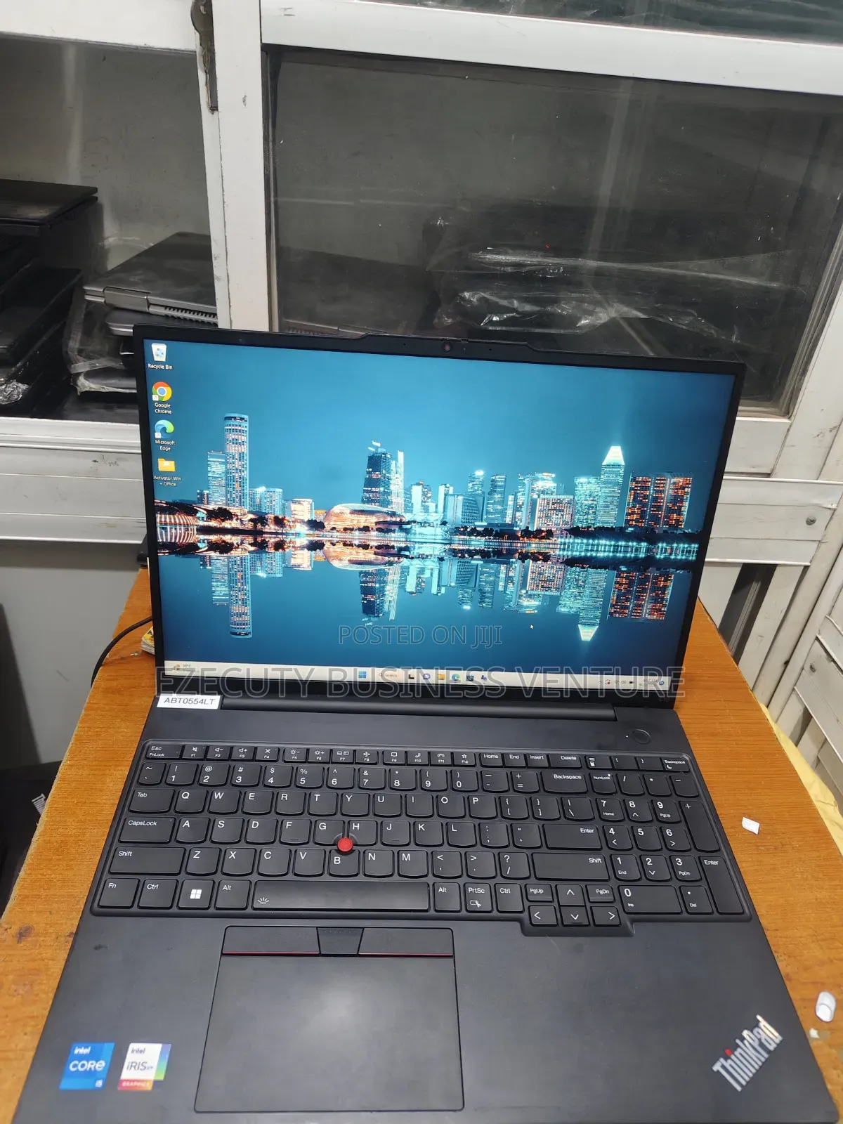 Laptop Lenovo Thinkpad E16 G1 16GB Intel Core i5 SSD 512GB