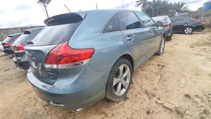 Toyota Venza AWD 2011 Green