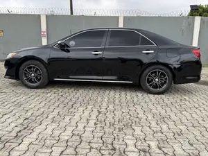 Toyota Camry LE 4dr Sedan (2.5L 4cyl 6A) 2013 Black