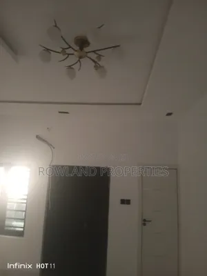 2bdrm Block of Flats in Genesis Court, Ado / Ajah for rent