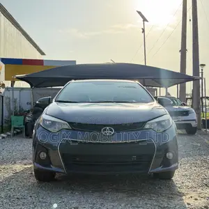 Toyota Corolla 2016 White