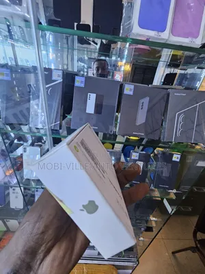 New Apple iPhone 15 Pro Max 256 GB Bronze
