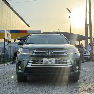 Toyota Highlander 2016 Green