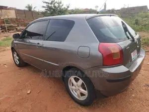 Toyota Corolla 2004 Brown
