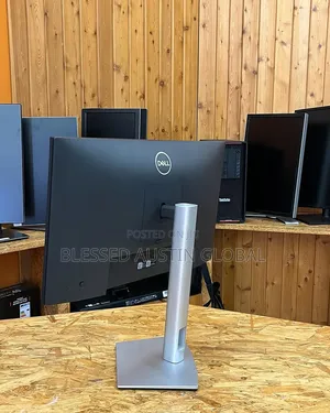 24 Inches Dell Frameless Ips Monitor