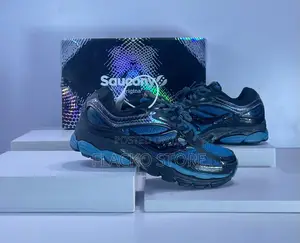 Original Saucony Progrid Omni 9 Glowconstrictor