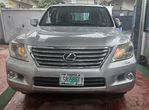 Lexus LX 570 2008 Silver