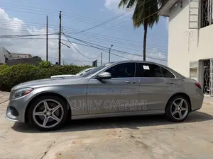 Mercedes-Benz C300 Sport Sedan RWD (2.0L 4cyl 7A) 2016 Gray