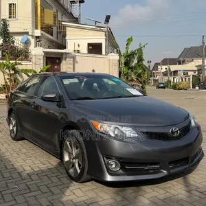 Toyota Camry 2013 Gray