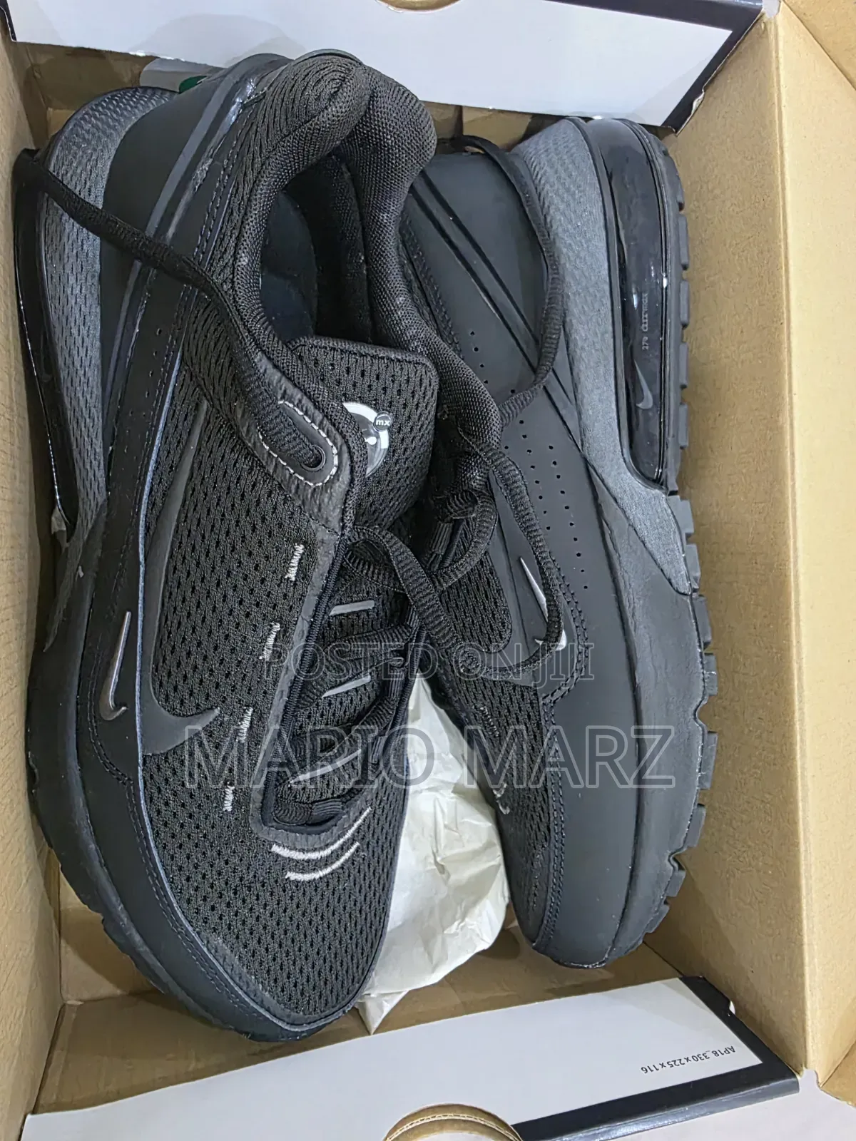 Nike Air Max 270 (Triple Black)