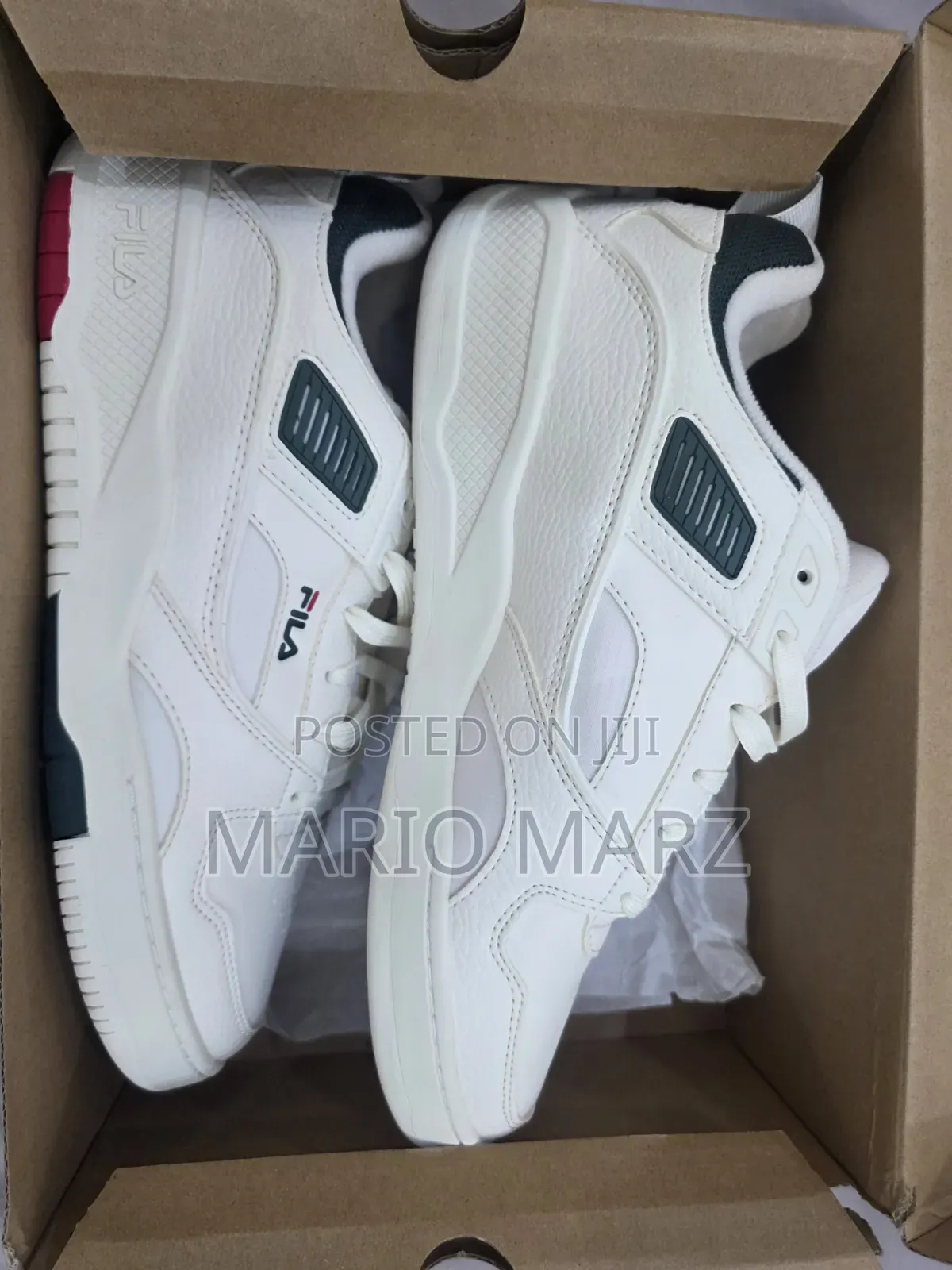 Fila Arcade Low (Cream/Navy/Red)